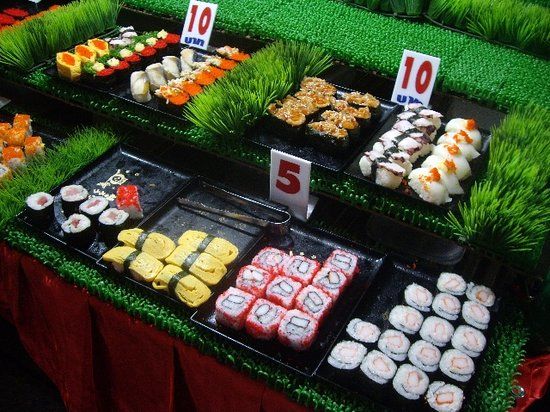 Saturday Night Market Walking Street